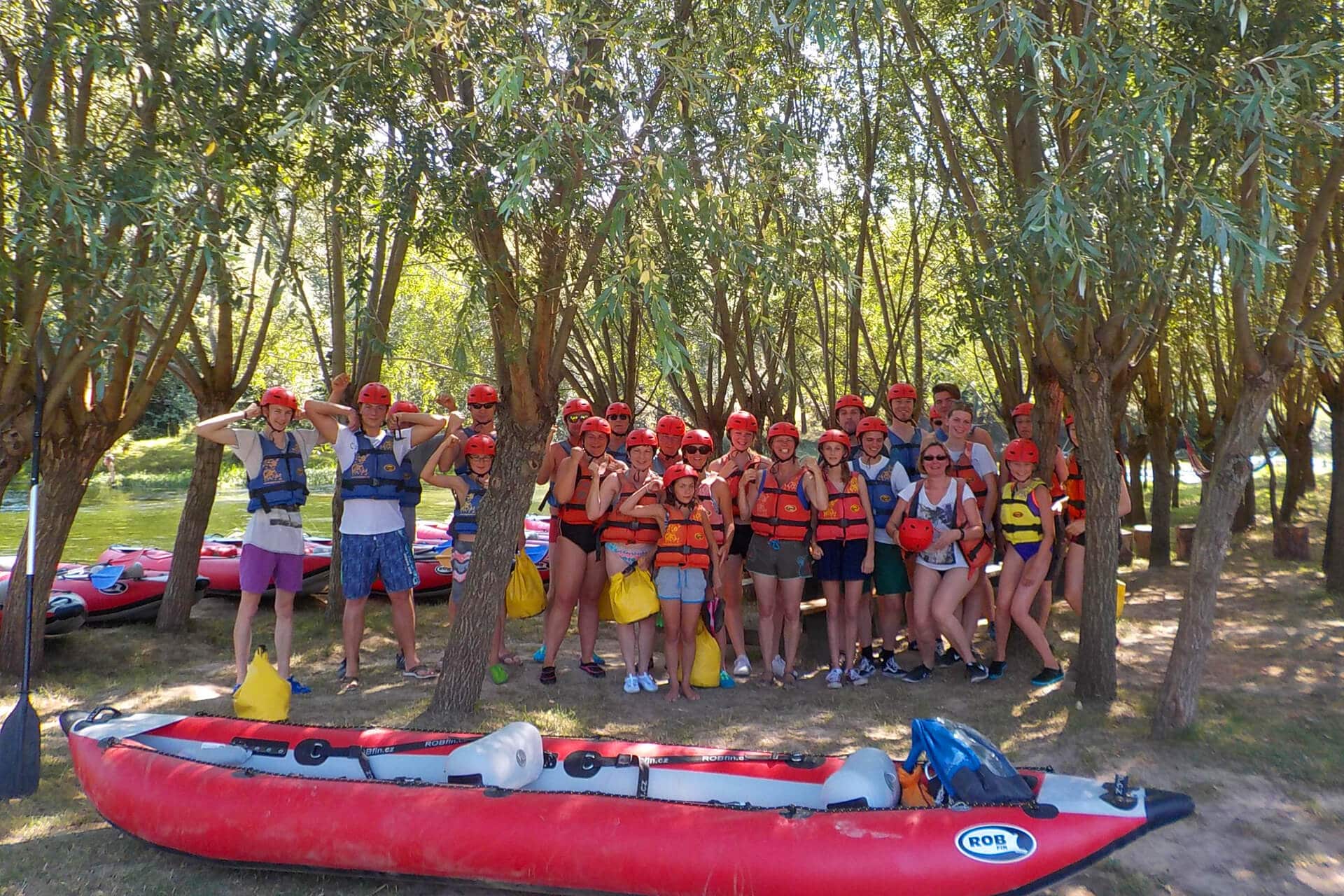 zrmanja adventures rafting rijeka kajak brzaci zadar zadarpro muskovci adrenalinski sportovi team building timske aktivnosti